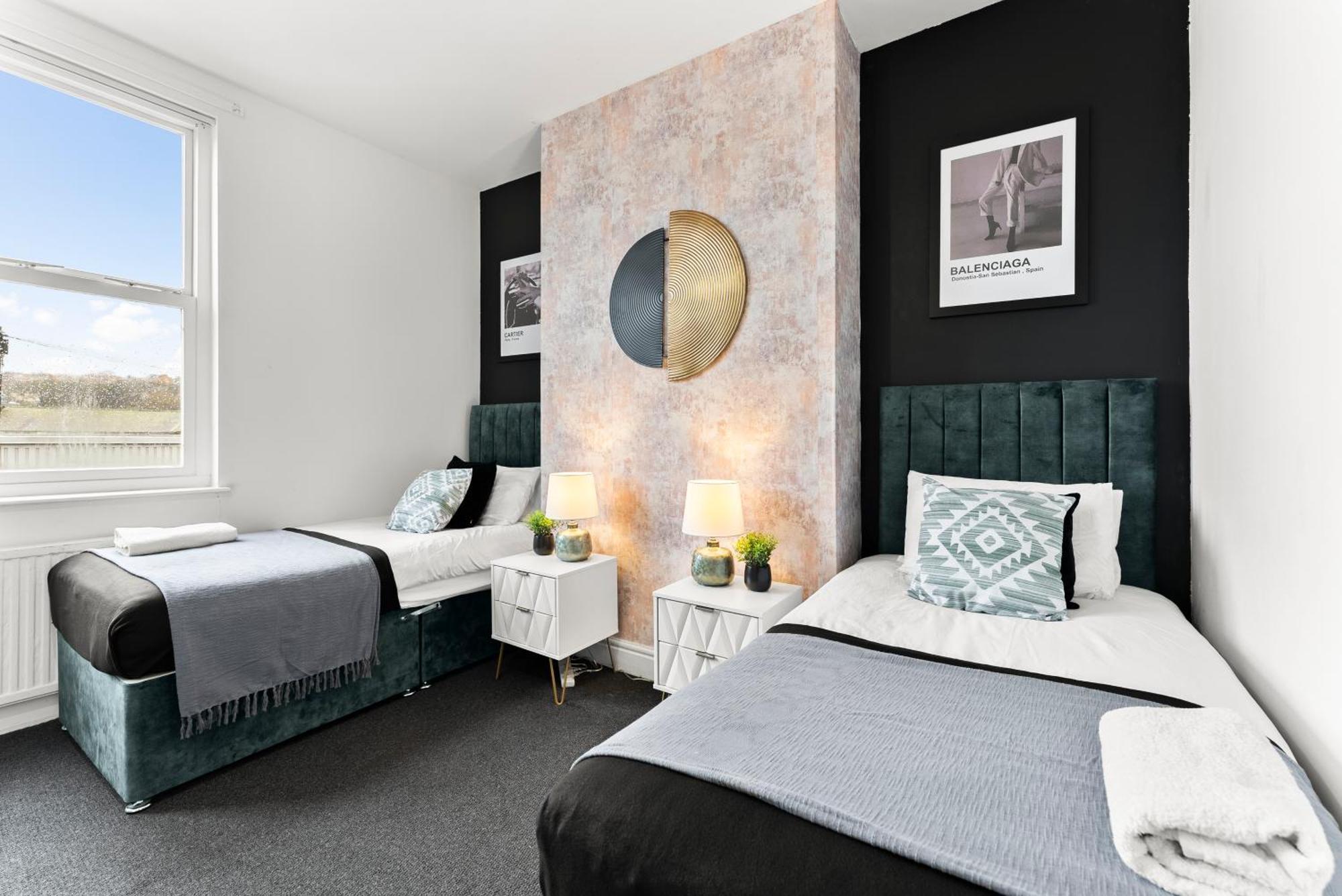 20 Percent Off! Stylish Sheffield Abode Sleeps 12 Apartment Bagian luar foto