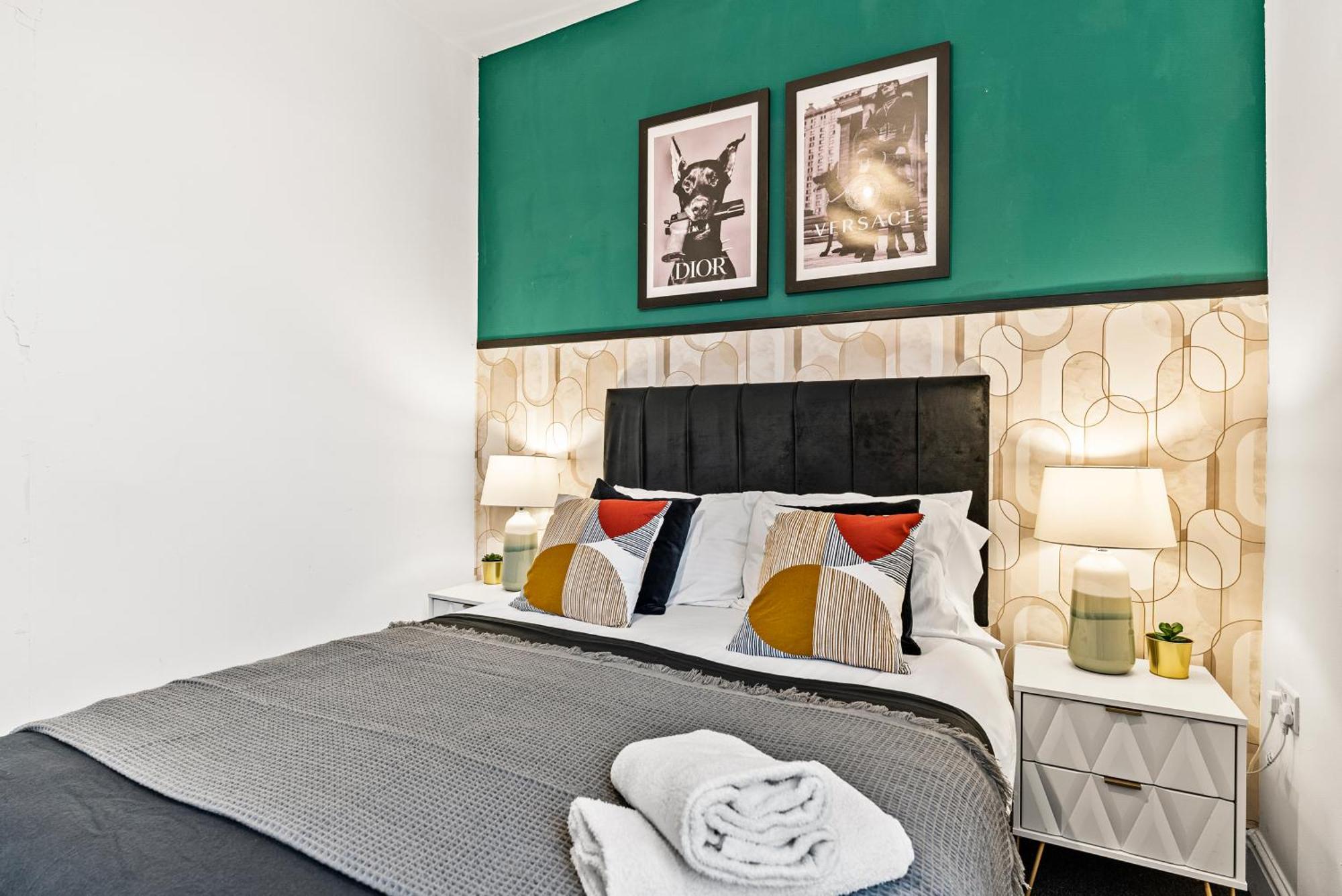 20 Percent Off! Stylish Sheffield Abode Sleeps 12 Apartment Bagian luar foto