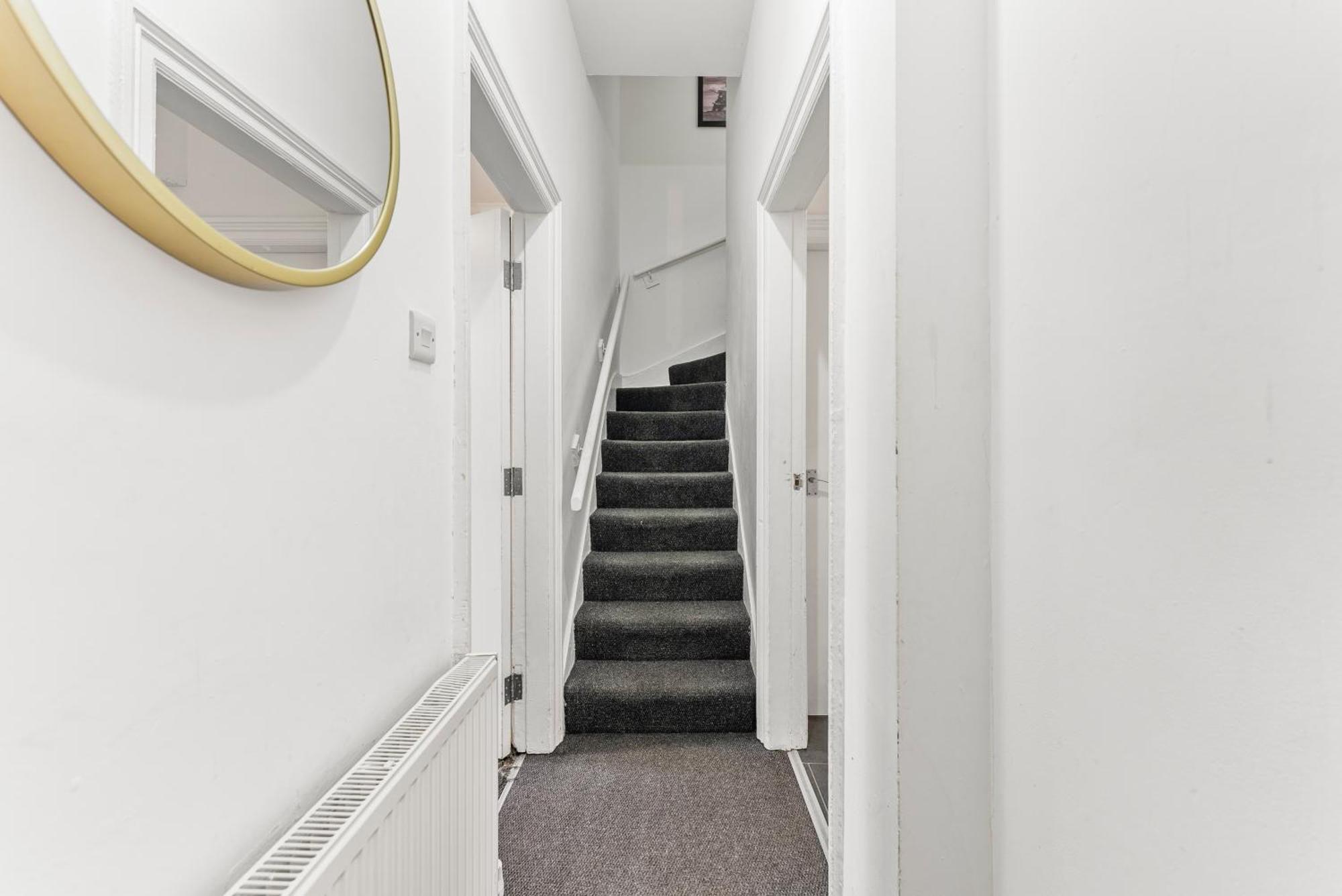 20 Percent Off! Stylish Sheffield Abode Sleeps 12 Apartment Bagian luar foto