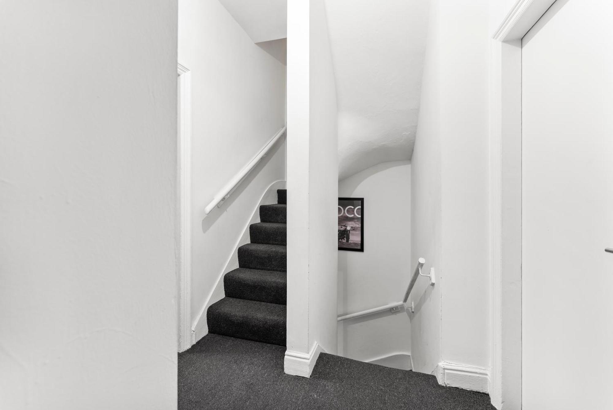 20 Percent Off! Stylish Sheffield Abode Sleeps 12 Apartment Bagian luar foto